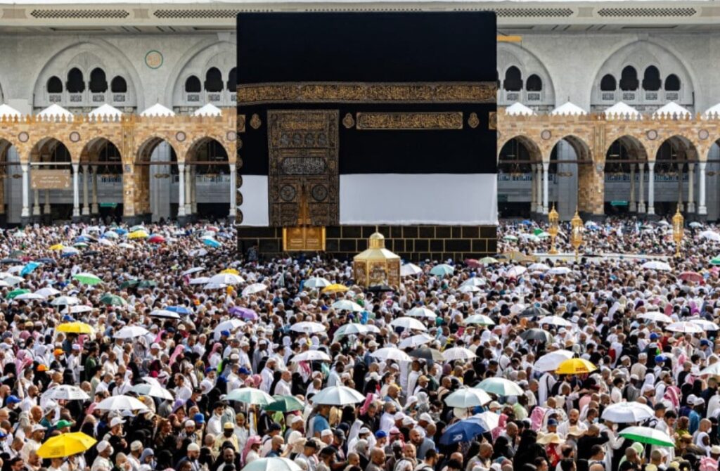 الوفد الرسمي للحج يتفقد أوضاع الحجاج المغاربة بمكة