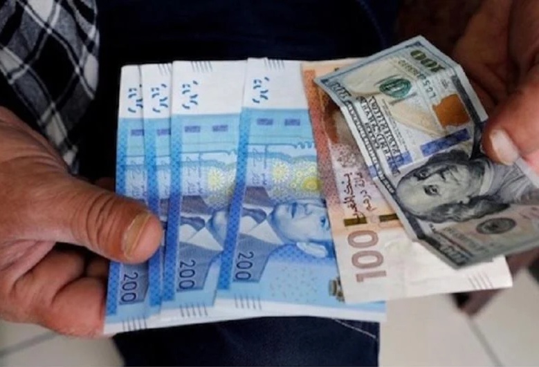 الدرهم يتراجع أمام الدولار ويرتفع مقابل الأورو.. وبنك المغرب يكشف معطيات جديدة