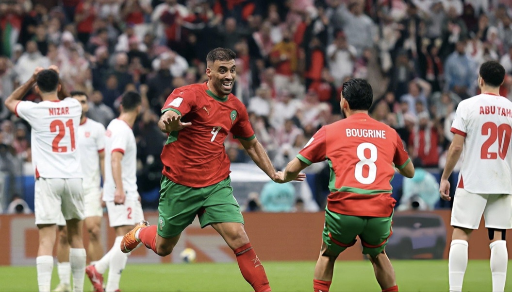 المنتخب المغربي يتوج بلقب كأس العرب بعد فوز مثير على الأردن