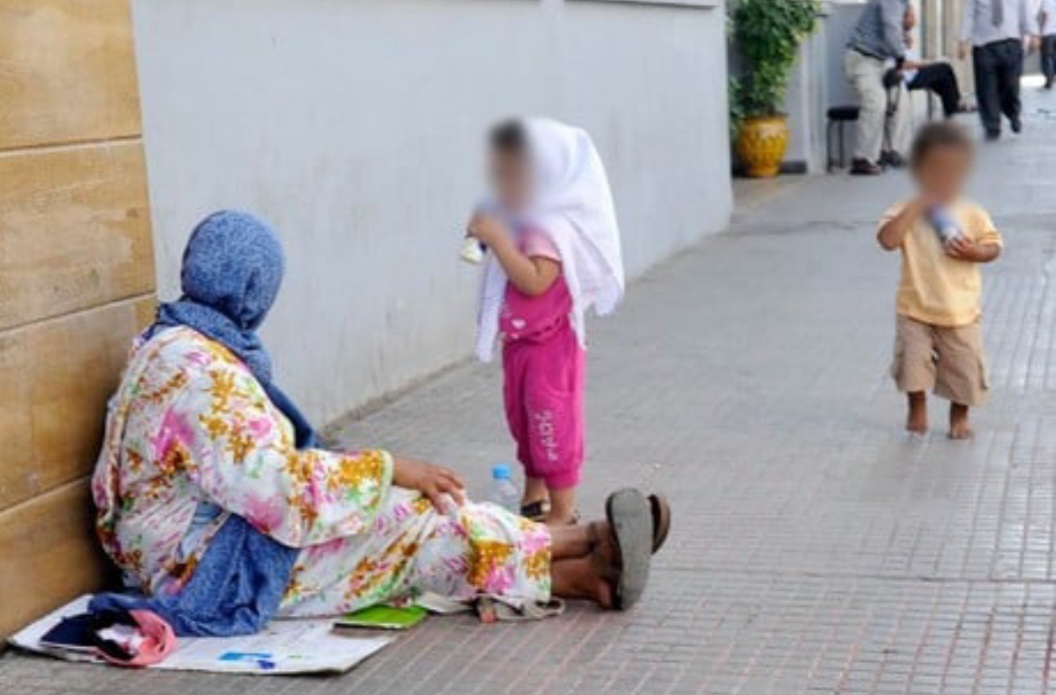 بن جرير.. توقيف سيدة تستغل طفلتيها في التسول وضبط 11 مليون سنتيم بحوزتها