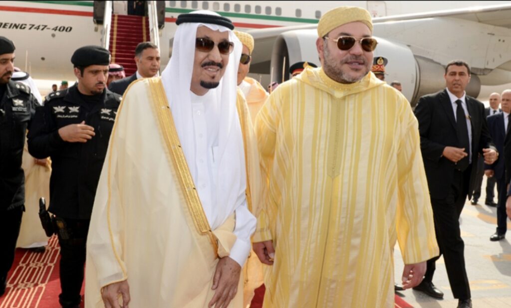 الملك محمد السادس يهنئ العاهل السعودي بمناسبة يوم التأسيس