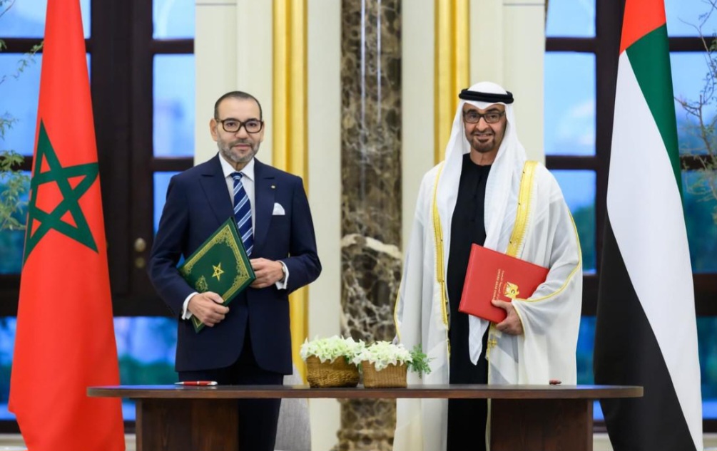 الملك محمد السادس والشيخ محمد بن زايد يتبادلان التهاني بحلول رمضان