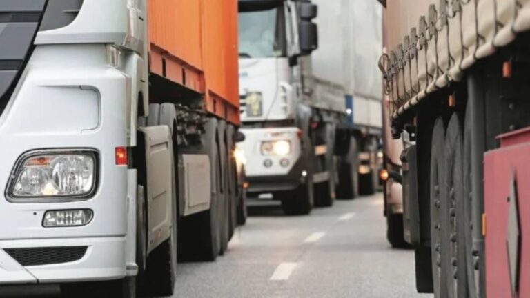 نقل - شاحنات