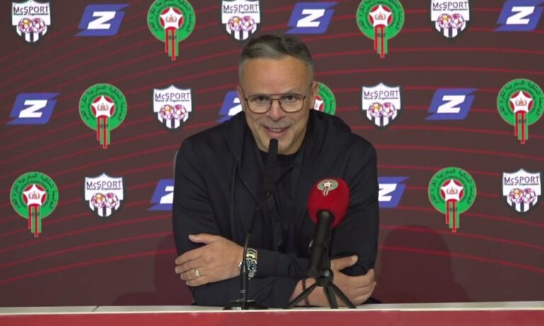 مدرب المنتخب المغربي لكرة القدم محمد وهبي__